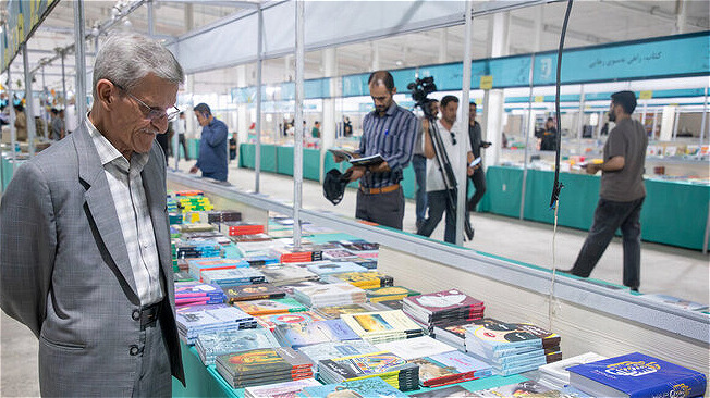 برپايي نمايشگاه کتاب فرصتي براي هم‌افزايي و تقويت تعامل فرهنگي 